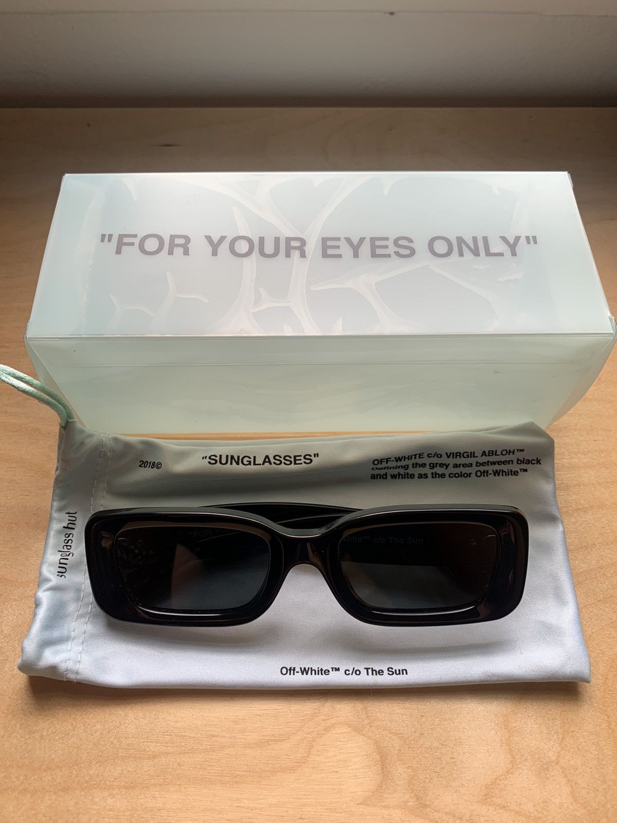 Off-White c/o Virgil Abloh x Sunglass Hut 'c/o the Sun' Square