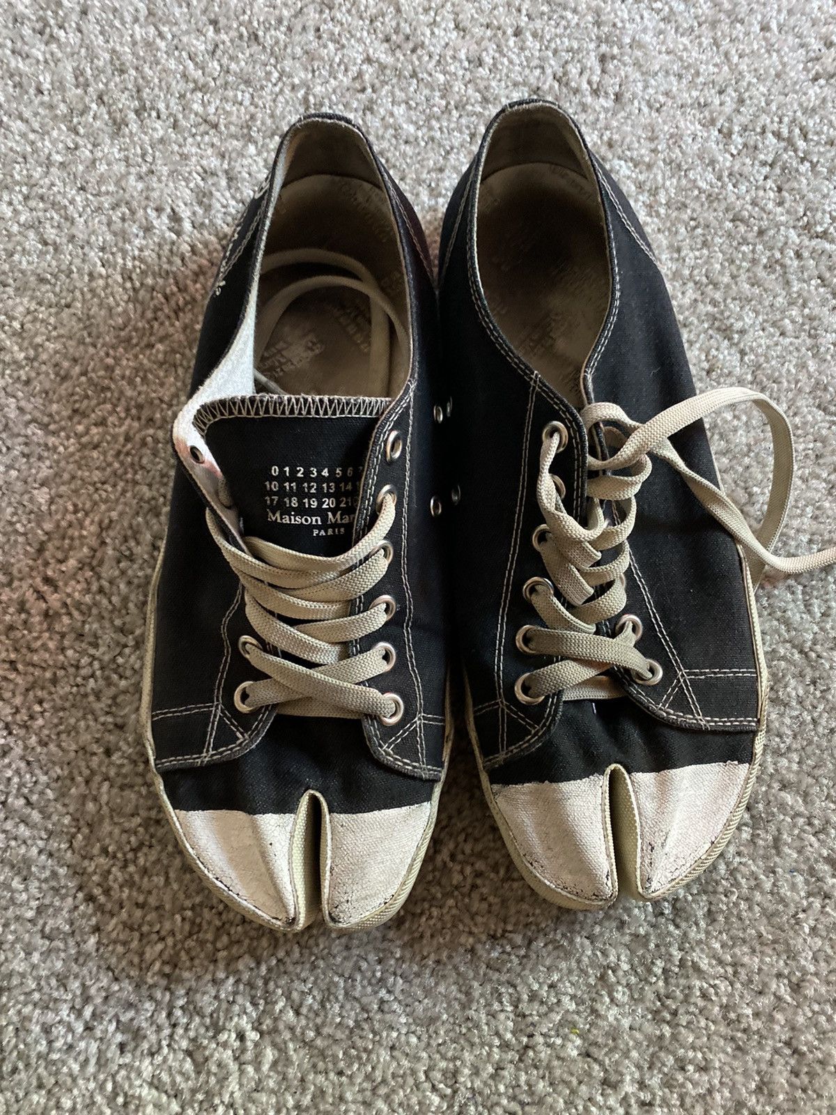 Maison Margiela MM22 Converse Tabi | Grailed