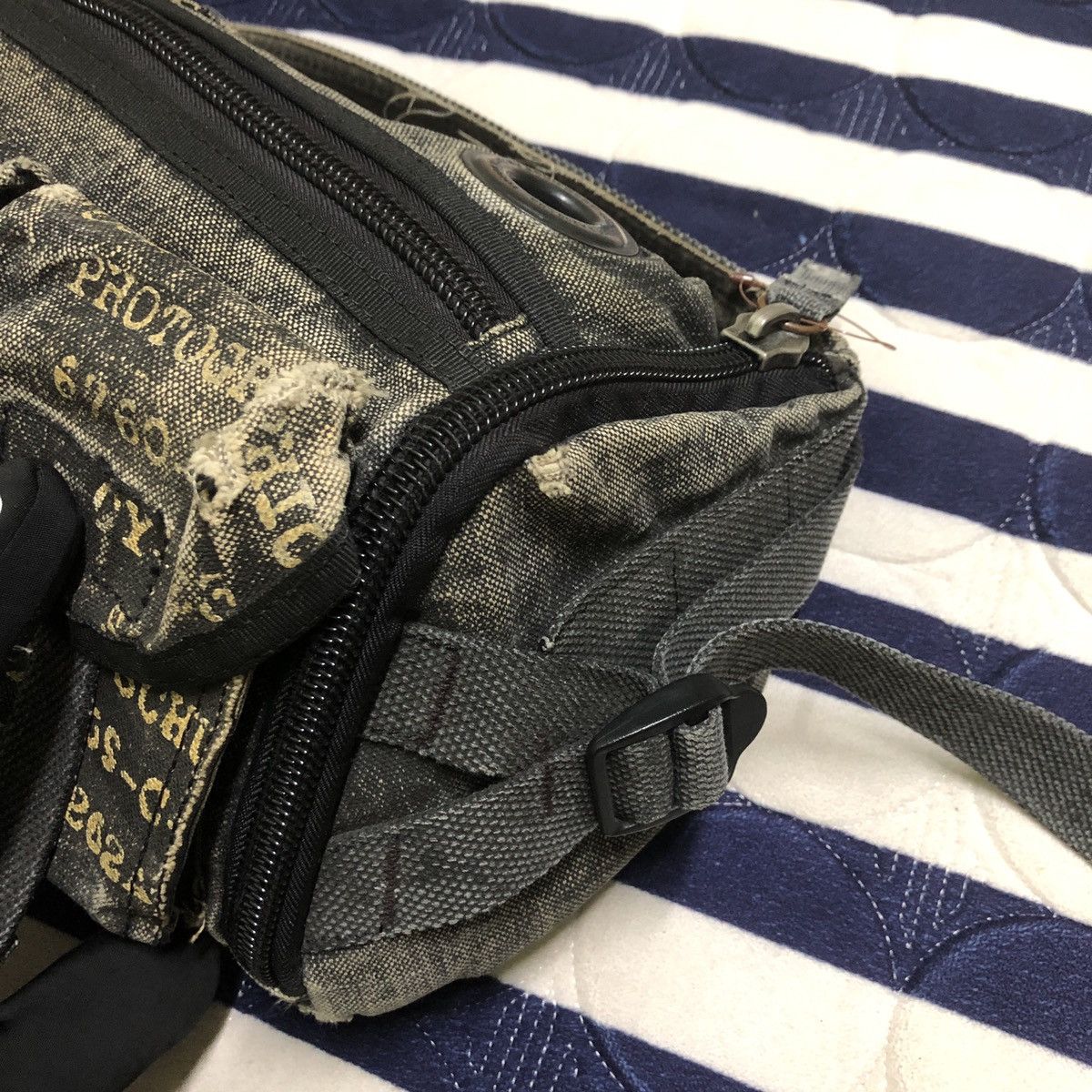 Japanese Brand NEED TO GONE🔥Tough Jeans Military Waist x Fullprint Inside Size ONE SIZE - 7 Thumbnail