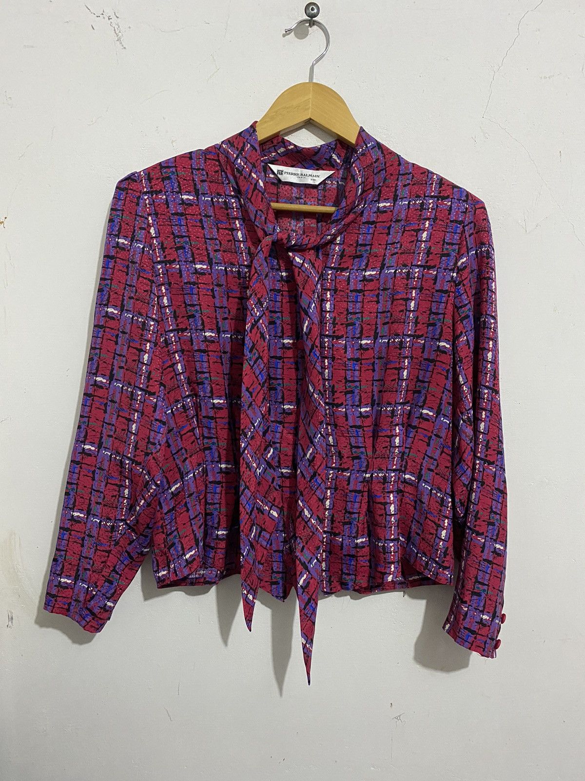 Pierre Balmain 💸BINDINGOFFER💸Vintage Pierre Balmain Blazzers Women Silk Size US S / EU 44-46 / 1 - 1 Thumbnail