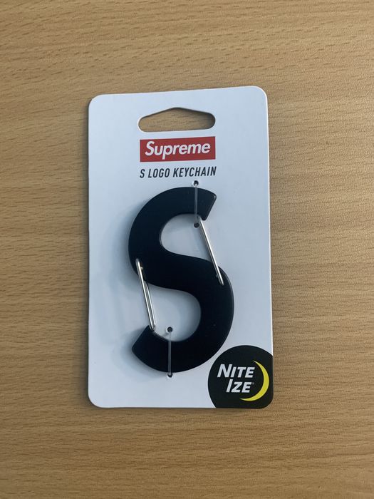 Supreme Supreme Nite Ize S Logo Keychain | Grailed