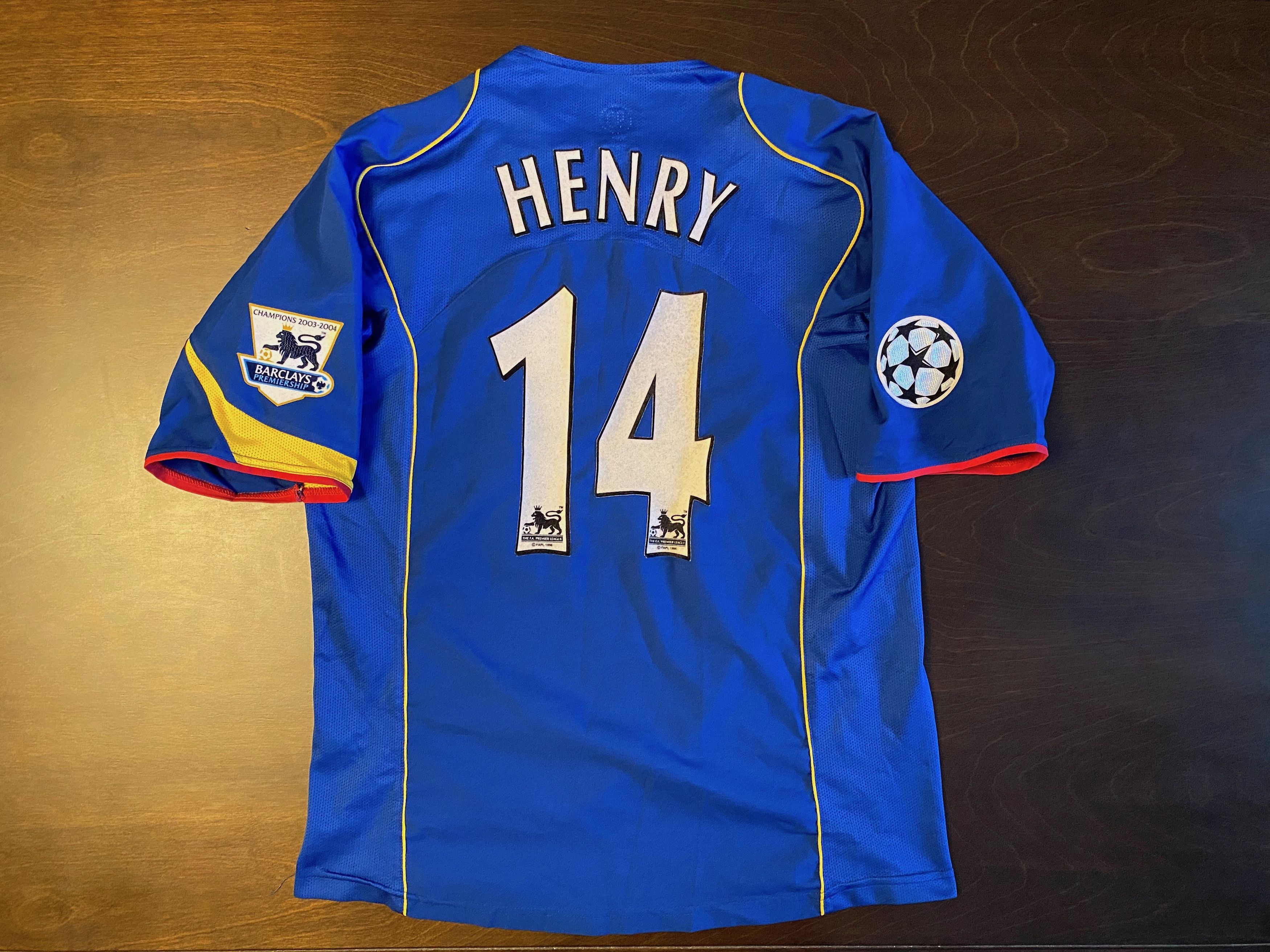 Nike × Soccer Jersey × Vintage 2004-2005 - Arsenal Away Soccer Jersey ...
