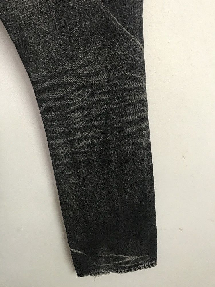 United Arrows UNITED ARROWS x TABLOID NEWS Distressed Charcoal Wash Denim Size US 31 - 18 Thumbnail