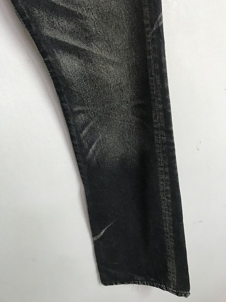 United Arrows UNITED ARROWS x TABLOID NEWS Distressed Charcoal Wash Denim Size US 31 - 10 Thumbnail