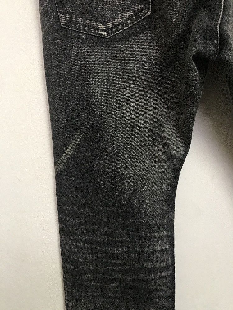 United Arrows UNITED ARROWS x TABLOID NEWS Distressed Charcoal Wash Denim Size US 31 - 15 Thumbnail