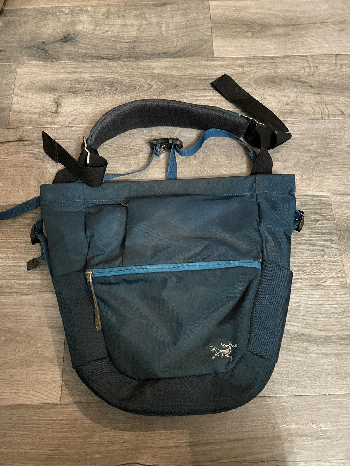 Arc'Teryx Arc'teryx Mistral 8 Bag | Grailed