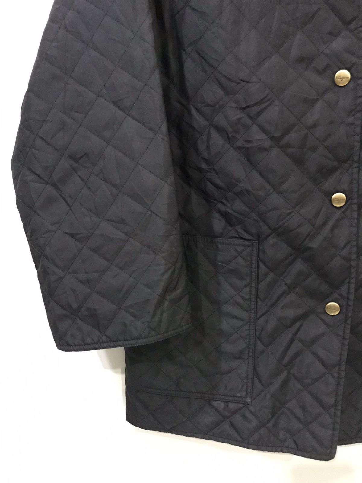 Salvatore Ferragamo WOMEN!!! Light Quilted Jacket Size M / US 6-8 / IT 42-44 - 7 Thumbnail
