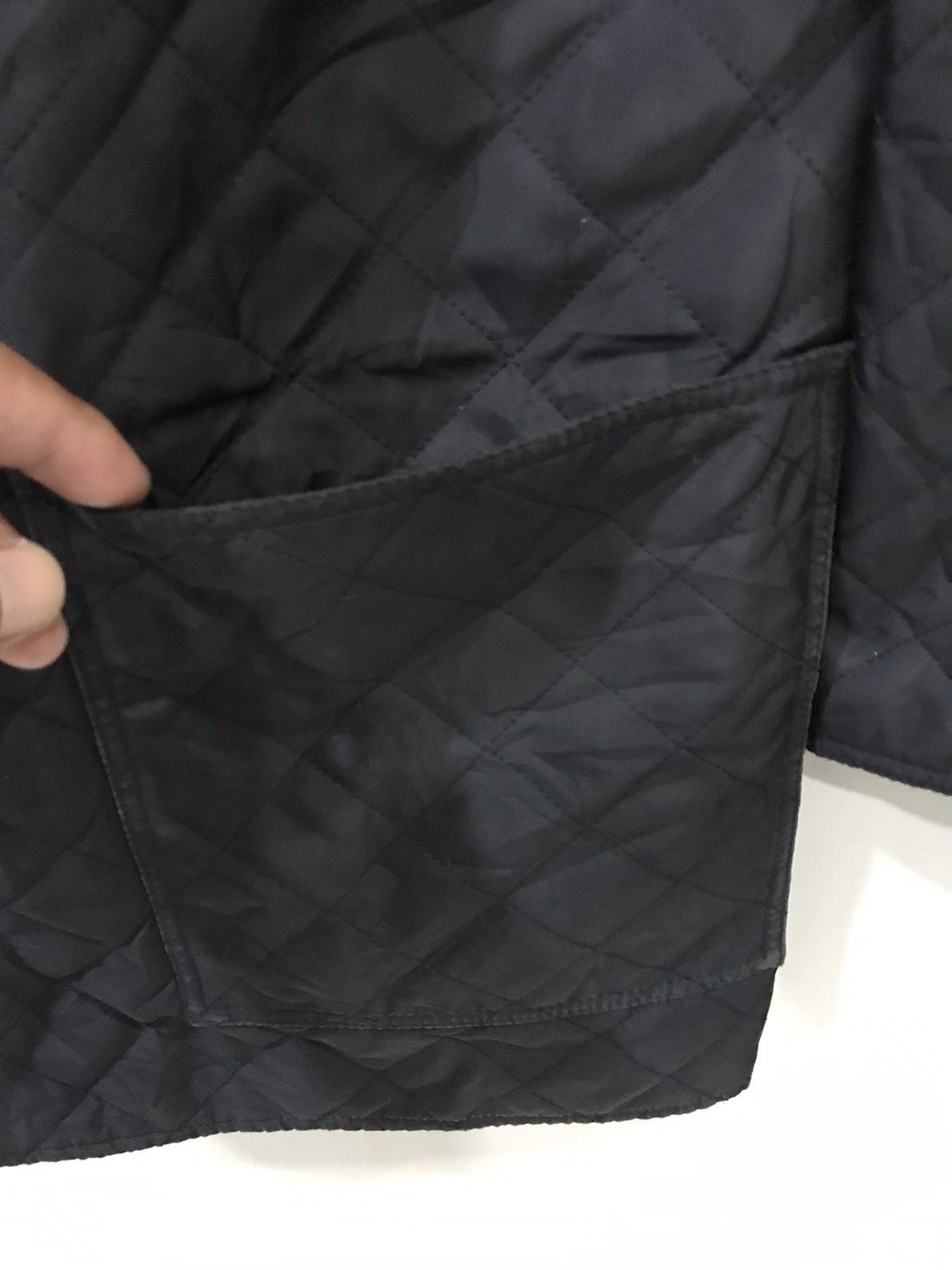 Salvatore Ferragamo WOMEN!!! Light Quilted Jacket Size M / US 6-8 / IT 42-44 - 10 Thumbnail
