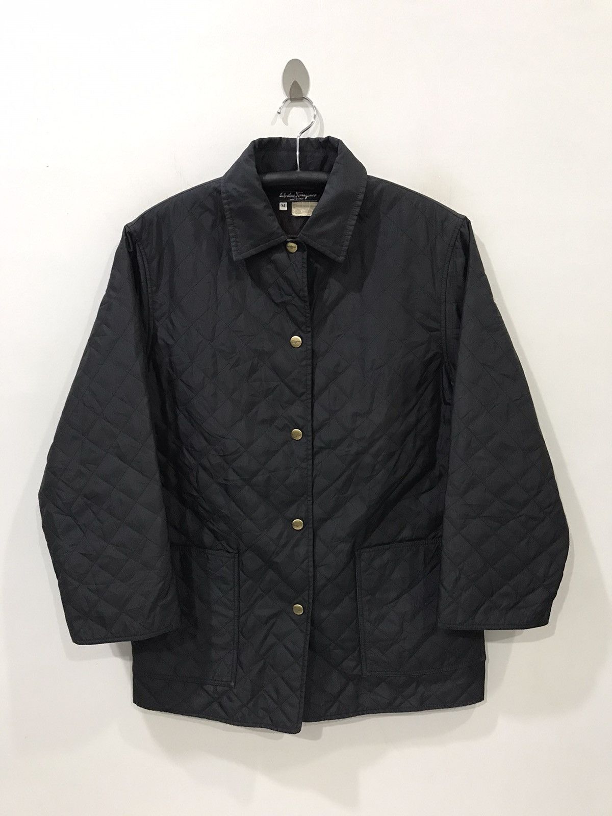 Salvatore Ferragamo WOMEN!!! Light Quilted Jacket Size M / US 6-8 / IT 42-44 - 1 Thumbnail