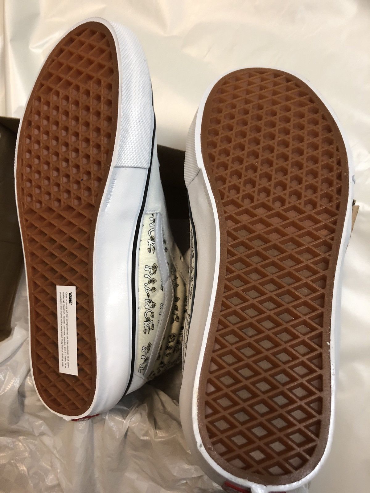 Palace × Vans Palace x Vans Sk8-Hi Mushroom Funguy Marshmallow 9.5us Size US 9.5 / EU 42-43 - 13 Thumbnail