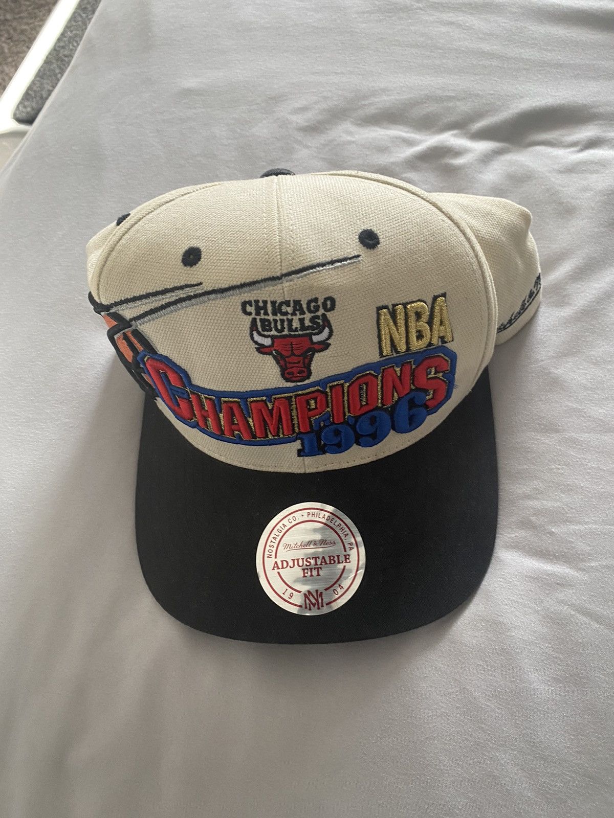 Mitchell & Ness × NBA Mitchell and ness bulls championship hat SnapBack Size ONE SIZE - 1 Thumbnail