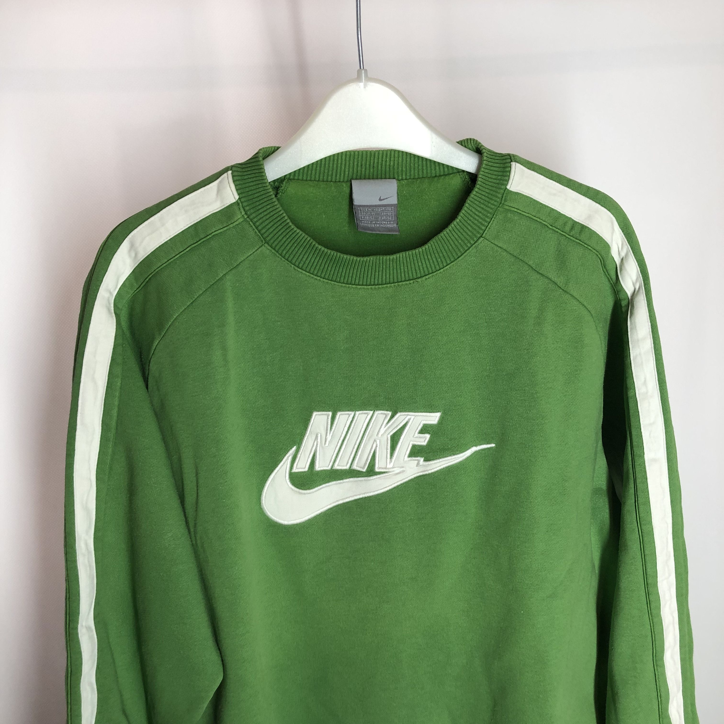 Nike Vintage NIKE Sweatshirt Swoosh Logo Size US M / EU 48-50 / 2 - 3 Thumbnail