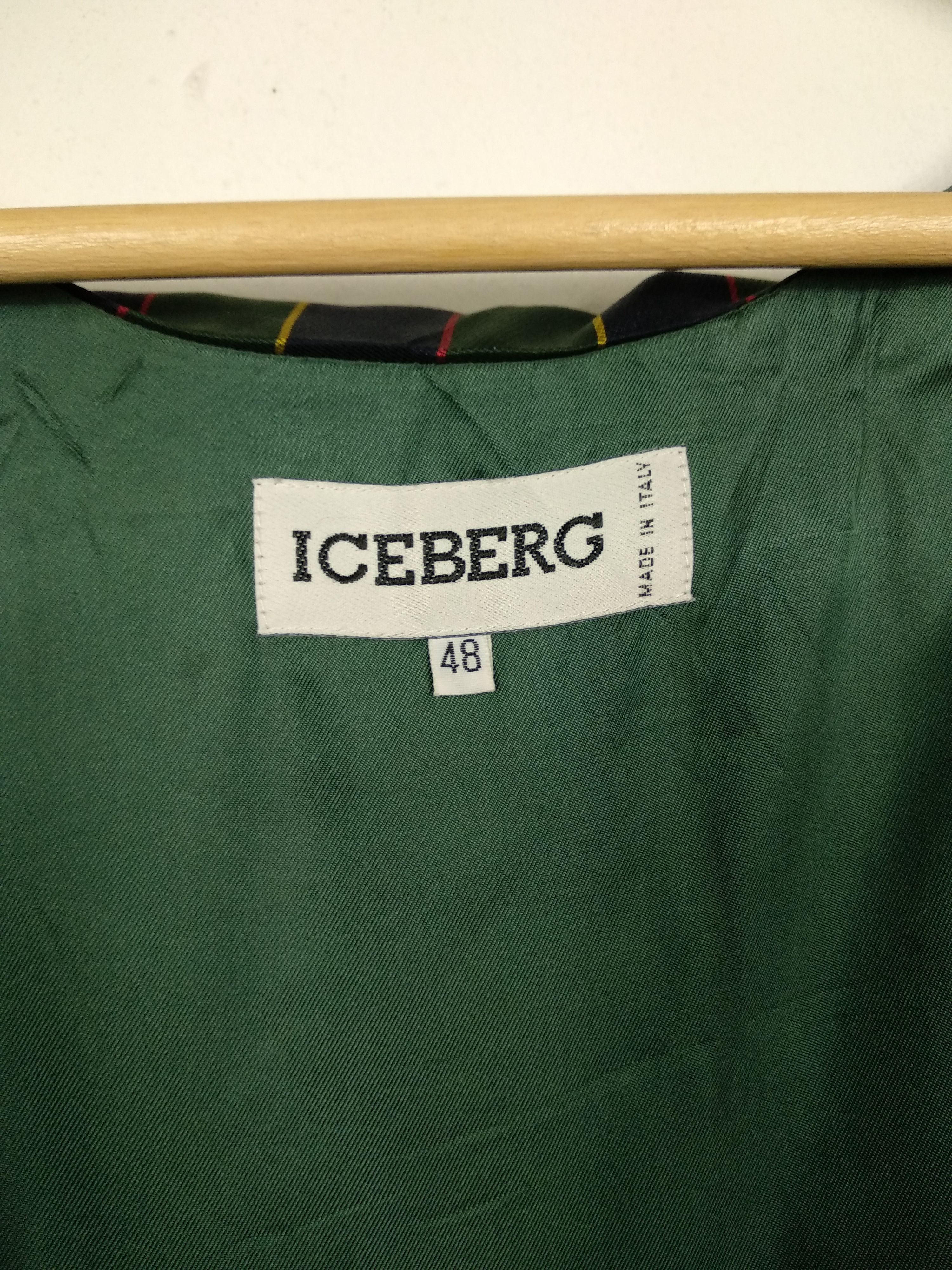 Iceberg × Vintage Iceberg Made in Italy Vest with Designer Bird 4 ? Size US S / EU 44-46 / 1 - 9 Thumbnail
