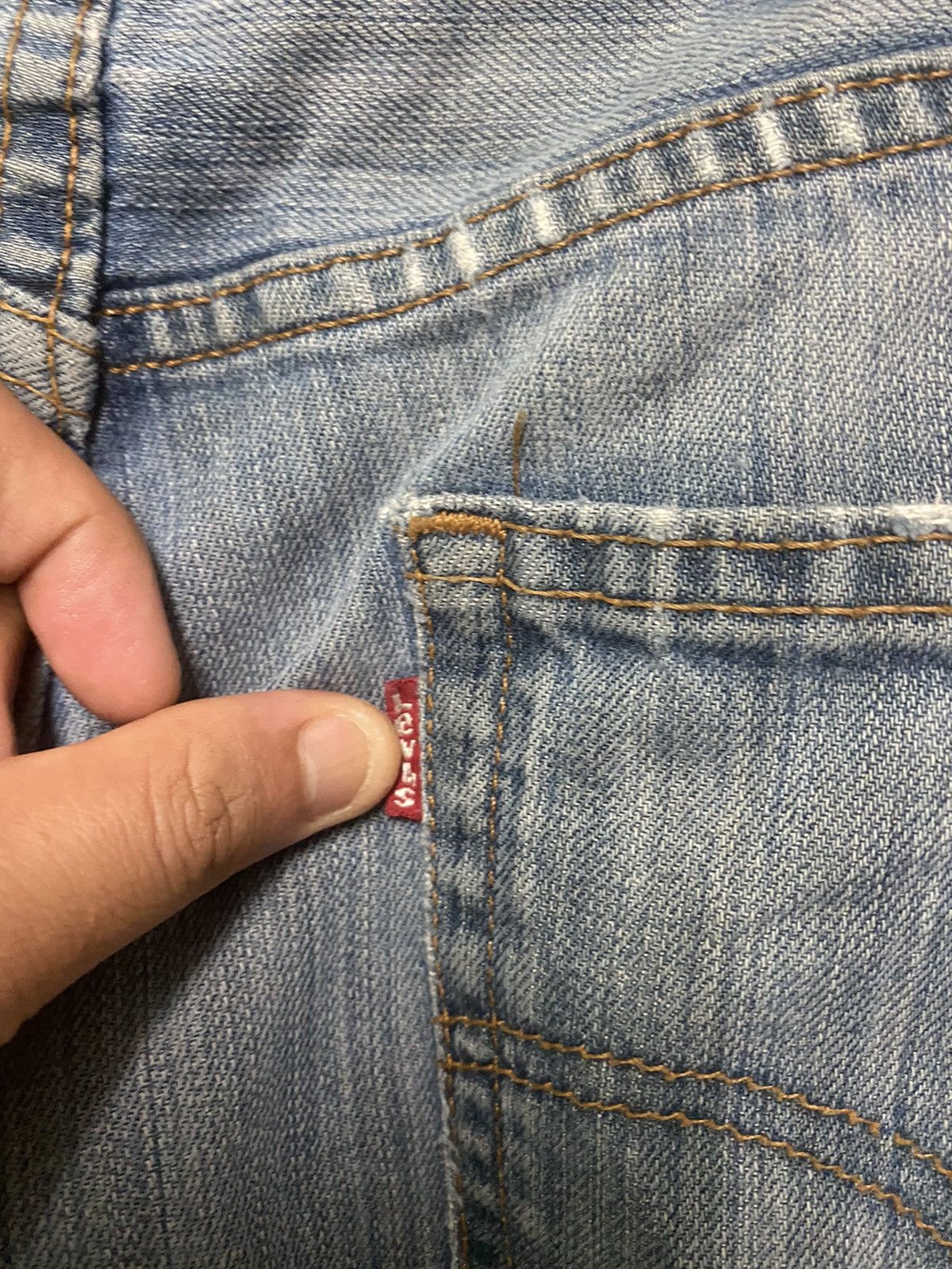 Levi's × Vintage Dirty Blue LEVIS Distressed Denim Jeans -L18 Size US 30 / EU 46 - 11 Thumbnail
