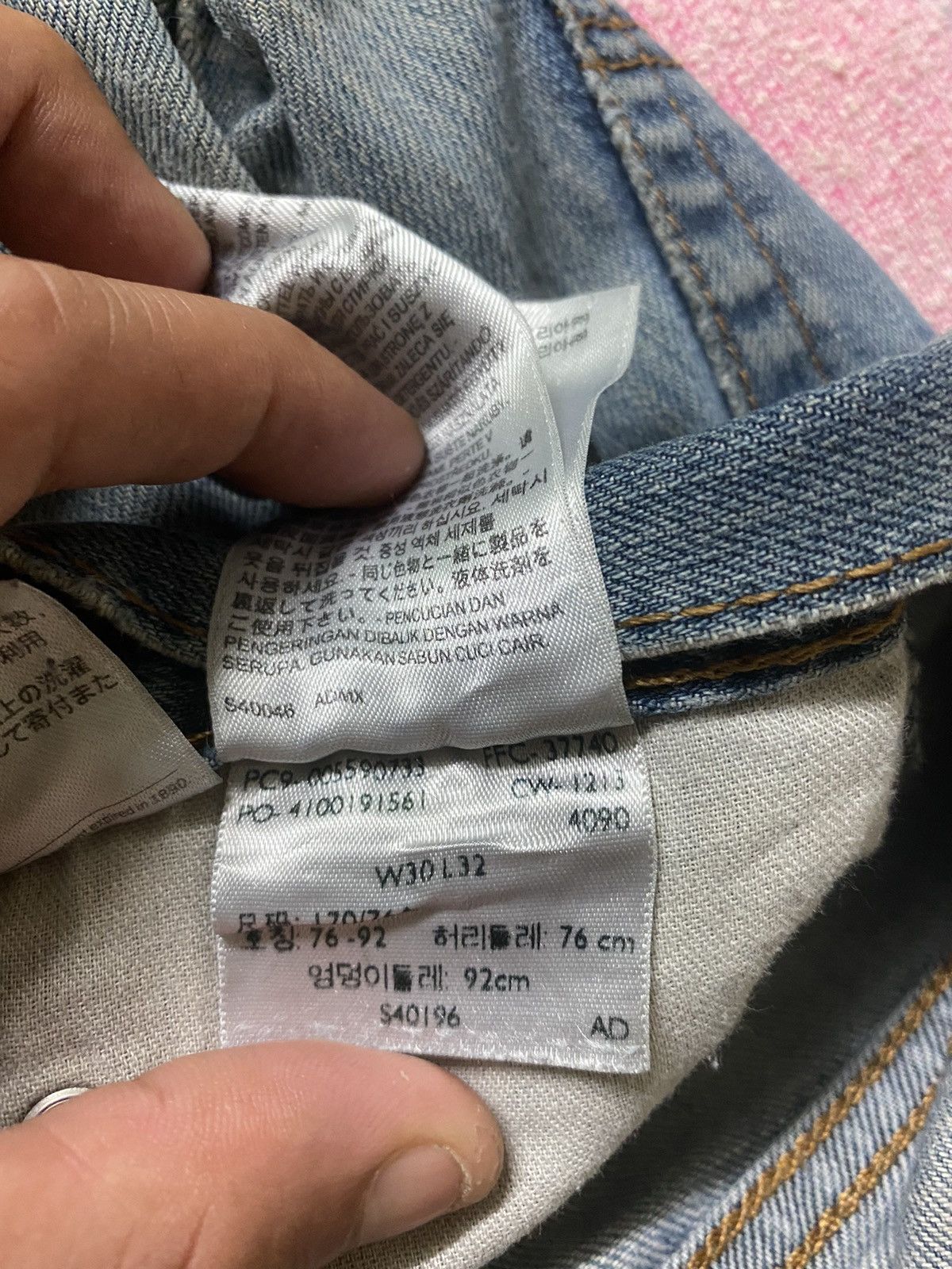Levi's × Vintage Dirty Blue LEVIS Distressed Denim Jeans -L18 Size US 30 / EU 46 - 17 Thumbnail