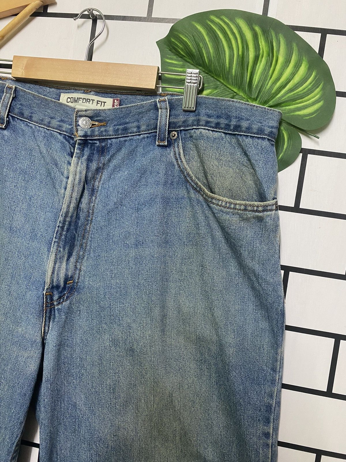 Levi's × Levi's Vintage Clothing × Vintage Vintage LEVIS 560 Comfot Fit 40x30 Jeans - L21 Size US 40 / EU 56 - 4 Thumbnail