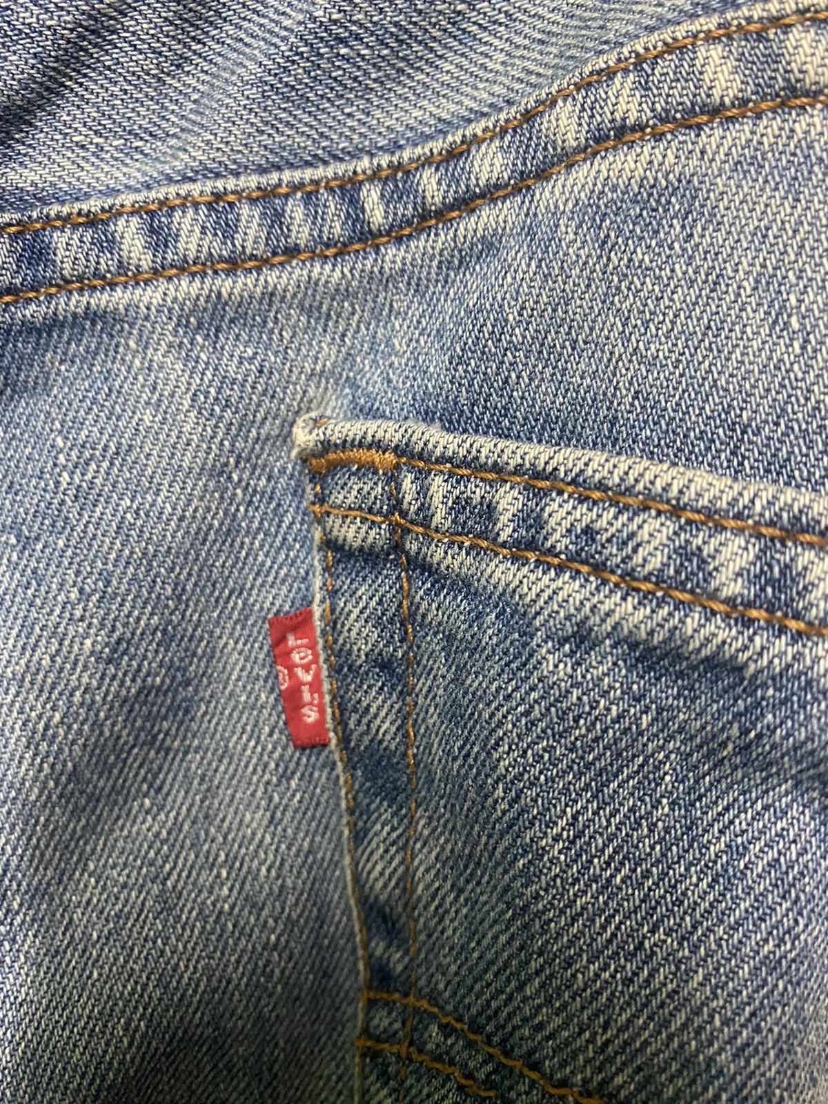 Levi's × Levi's Vintage Clothing × Vintage Vintage LEVIS 560 Comfot Fit 40x30 Jeans - L21 Size US 40 / EU 56 - 10 Thumbnail