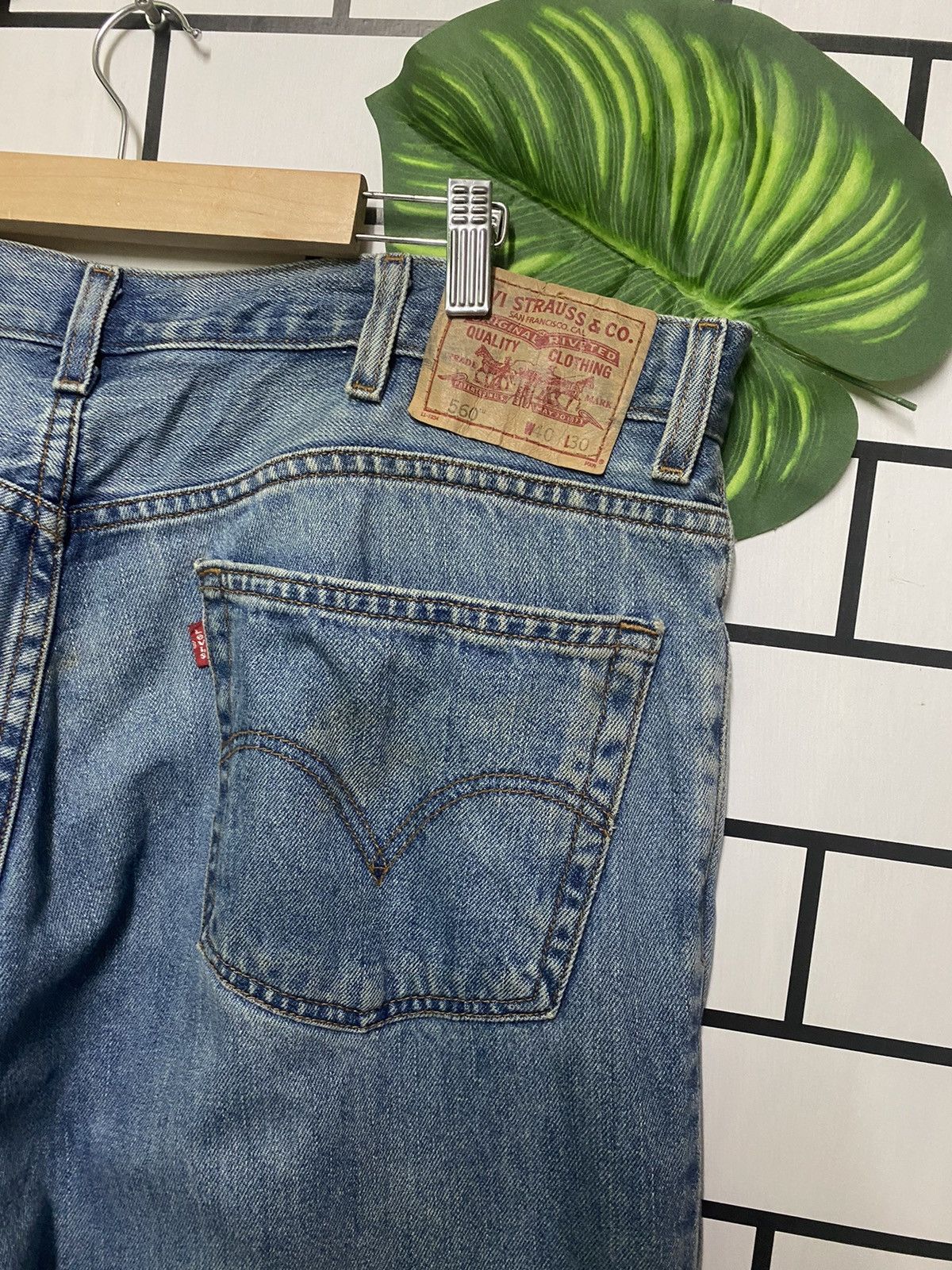Levi's × Levi's Vintage Clothing × Vintage Vintage LEVIS 560 Comfot Fit 40x30 Jeans - L21 Size US 40 / EU 56 - 8 Thumbnail