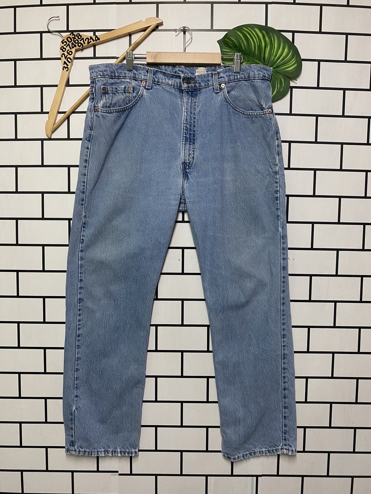 Levi's × Levi's Vintage Clothing × Vintage Vintage 80s LEVIS 505 Regular Fit Straight Leg Denim - L22 Size US 38 / EU 54 - 1 Thumbnail