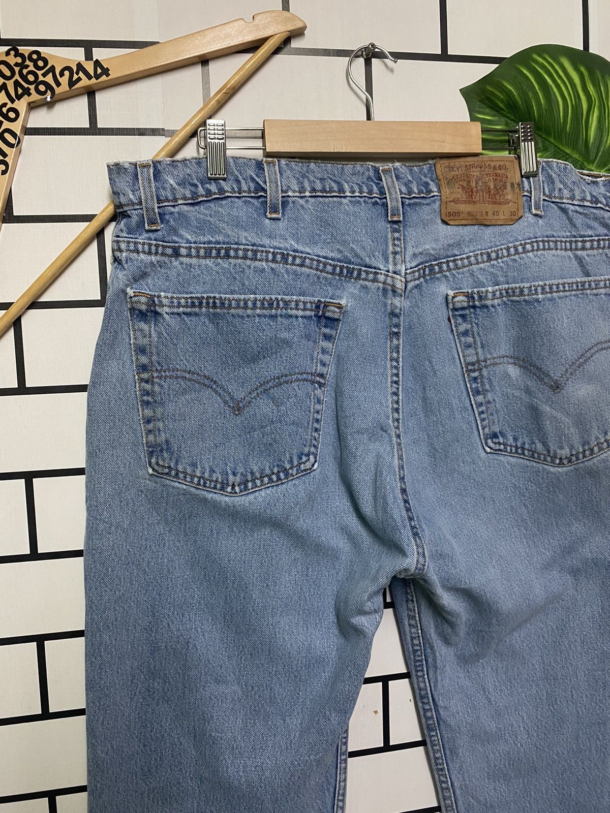 Levi's × Levi's Vintage Clothing × Vintage Vintage 80s LEVIS 505 Regular Fit Straight Leg Denim - L22 Size US 38 / EU 54 - 10 Thumbnail