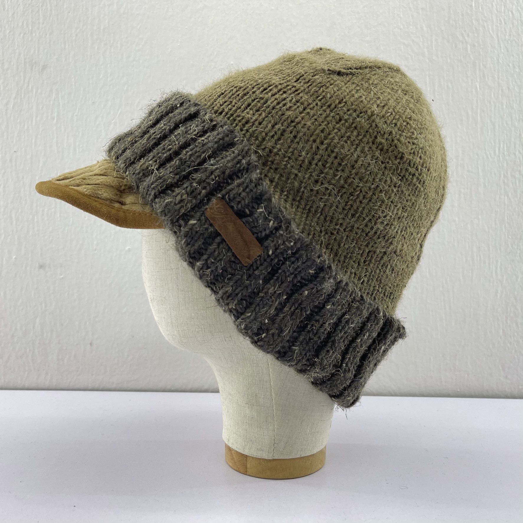 Other Grace Hat Nice Design knit Hats-BH2053 Size ONE SIZE - 1 Thumbnail