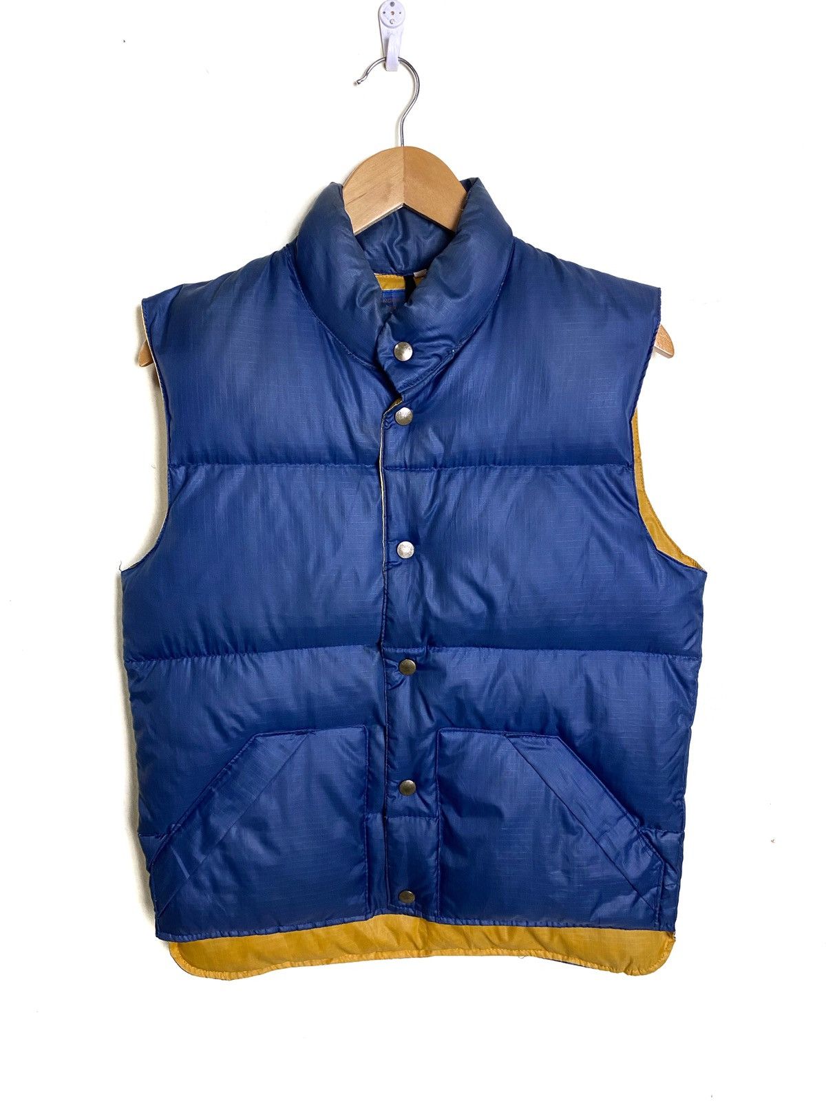 Vintage Vintage Wrangler Puffer Down Sleeveless Jacket / Vest