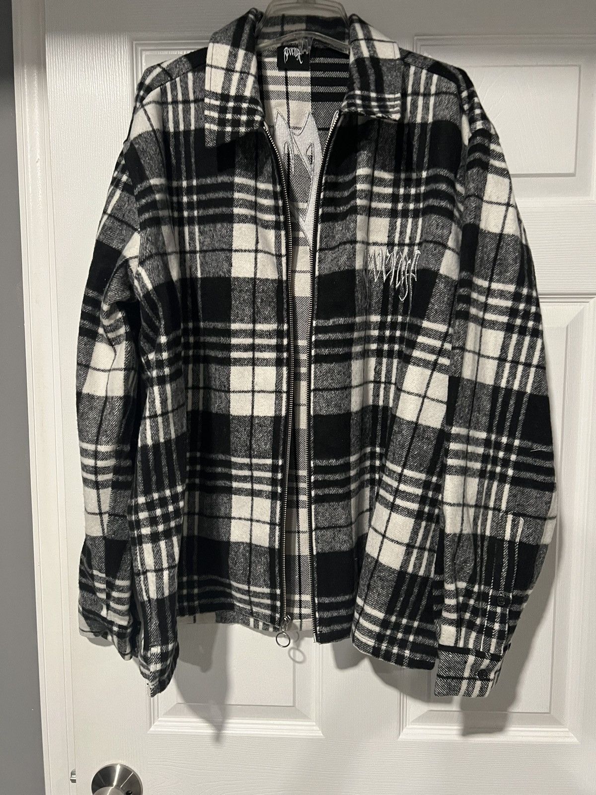 Revenge Revenge embroidered Zip up Flannel black white Size US L / EU 52-54 / 3 - 1 Thumbnail