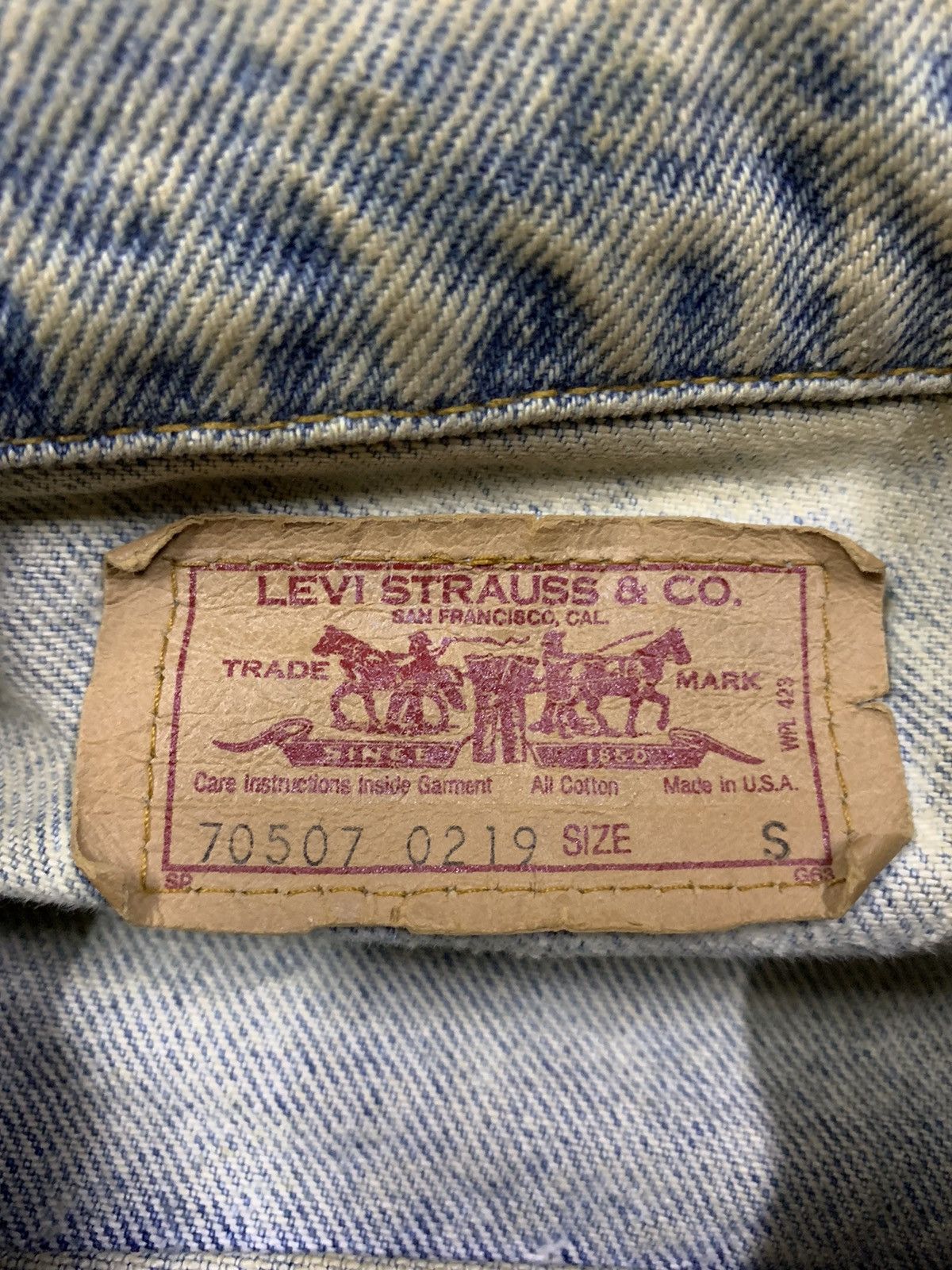 Levi's Vintage Clothing 🔥VINTAGE 80s DISTRESSED LEVIS TRUCKERS JACKET Size US S / EU 44-46 / 1 - 9 Thumbnail
