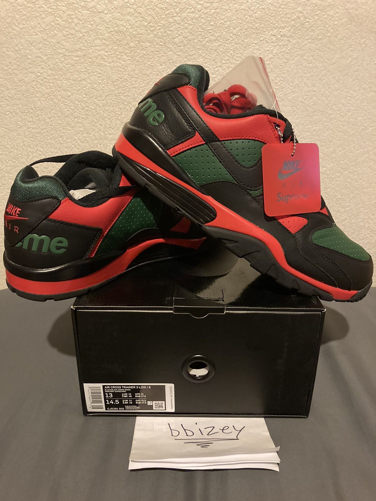 Nike Supreme Cross Trainer Low Black Green Red Size 13