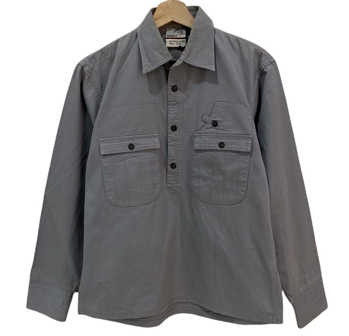 VTG QUIKSILVER SKATEBOARD HALF BUTTON UP LONGSLEEVE SHIRT
