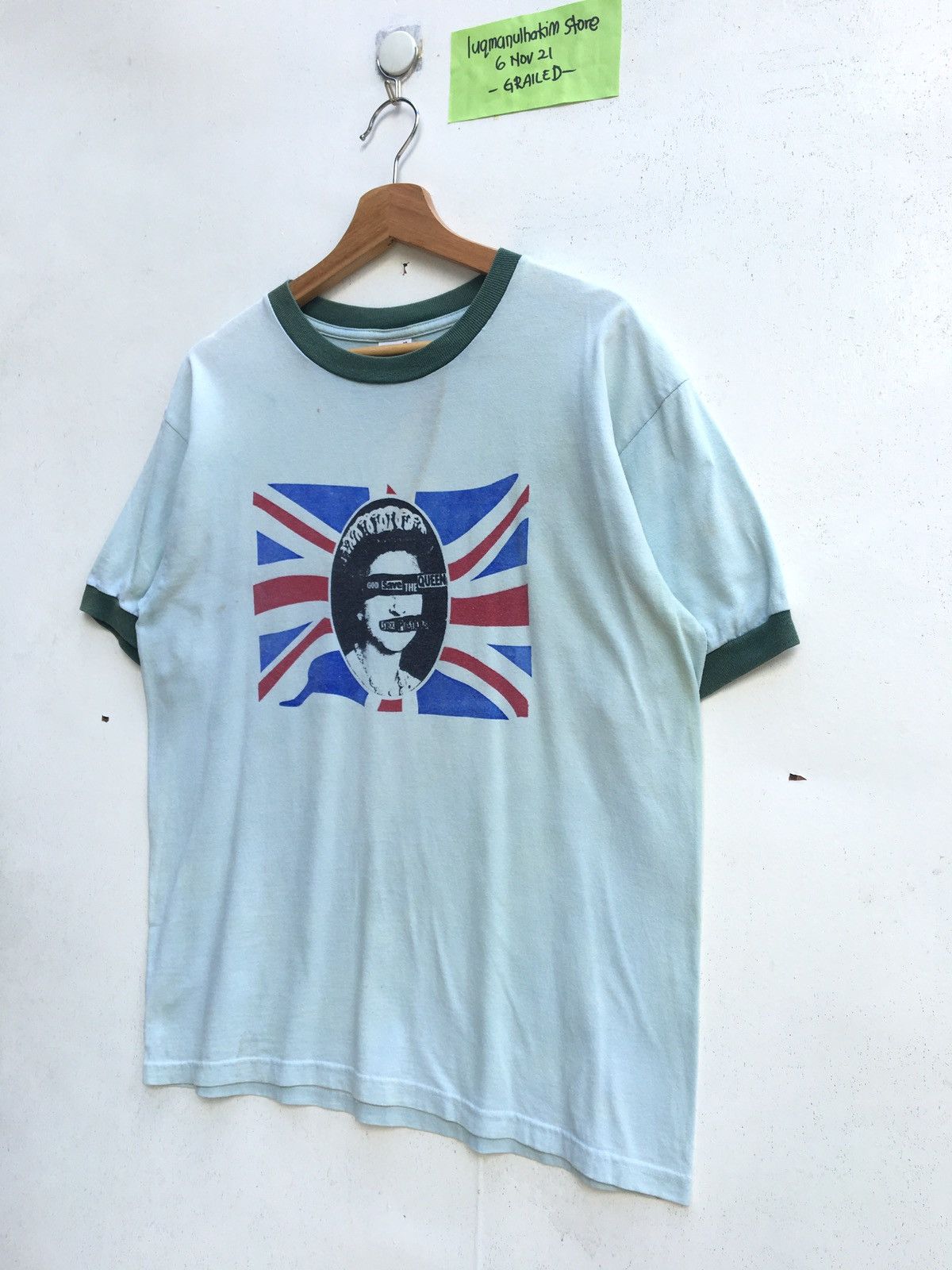 Band Tees Rare Sex Pistols God Save the Queen Tshirt Size US M / EU 48-50 / 2 - 3 Thumbnail