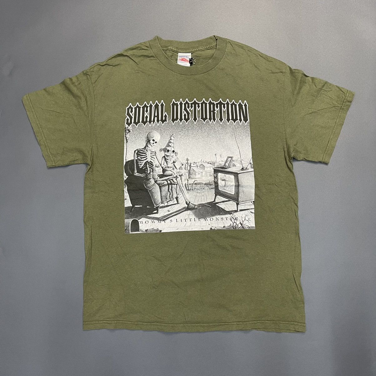 VINTAGE SOCIAL DISTORTION 90s PUNK ROCK BAND TEES