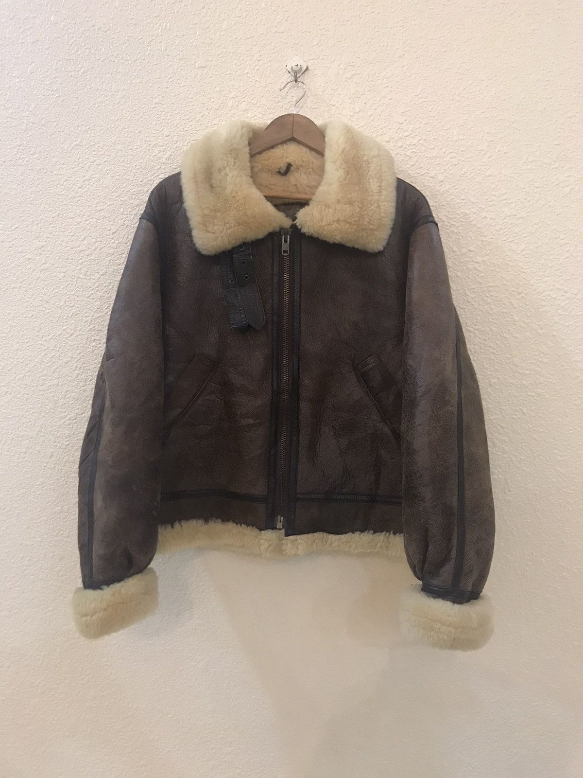 image of Genuine Leather x Sheepskin Coat Moda Italian Sheepskin B3 Jacket, Men's (Size Medium)