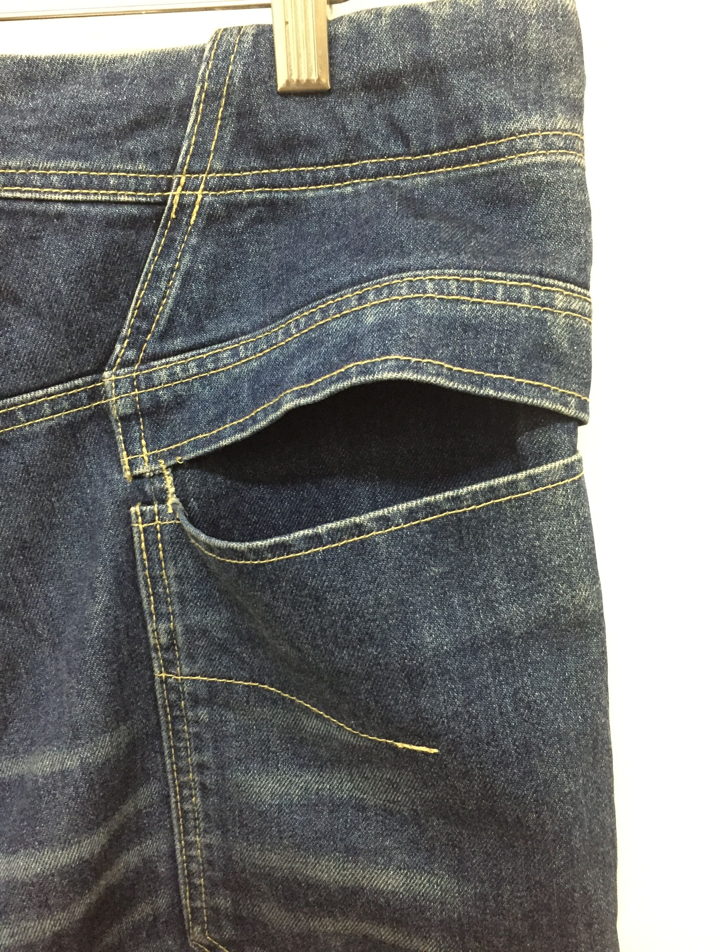 realmad HECTIC 90's Mad HECTIC Contra Stitch Double Knee baggy Raw Denim Size US 33 - 10 Thumbnail