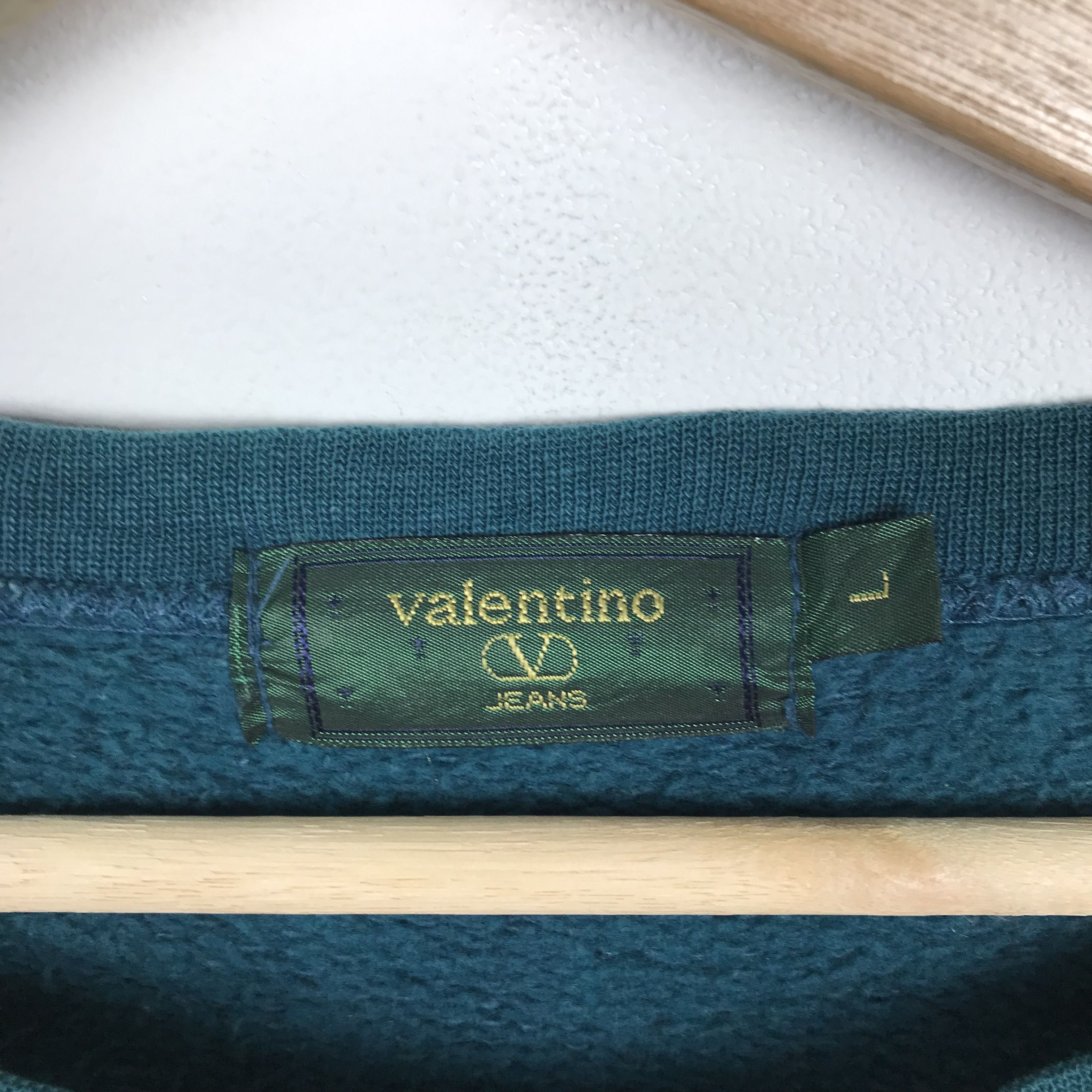 Valentino Vintage Valentino Embroidered Spell Sweatshirt Size US L / EU 52-54 / 3 - 4 Thumbnail