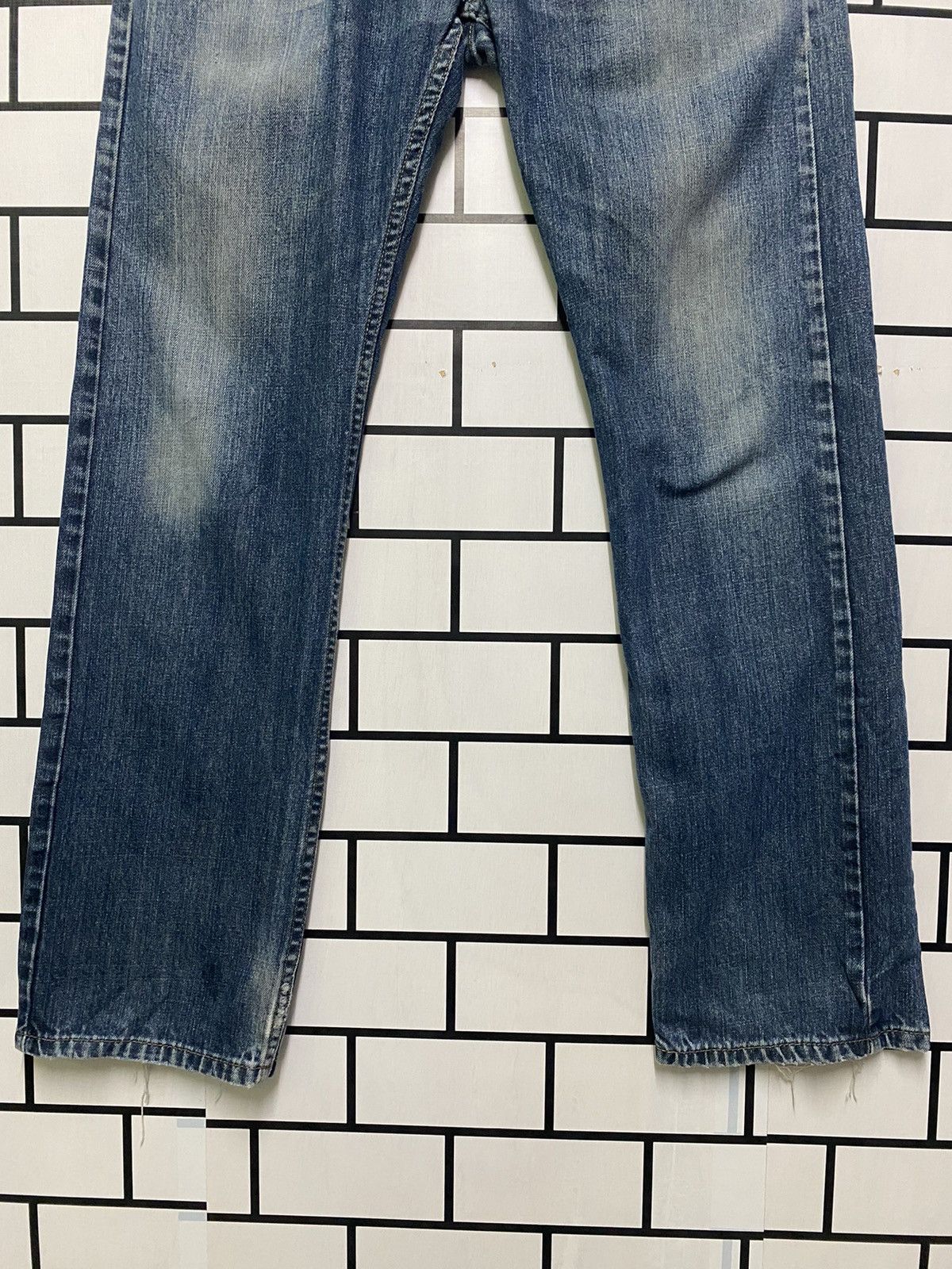 Levi's × Vintage Vintage LEVIS 505 Mid Blue Straight Fit Jeans- L27 Size US 32 / EU 48 - 3 Thumbnail