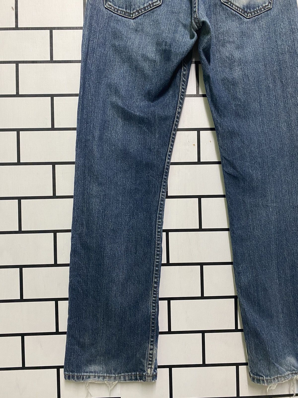 Levi's × Vintage Vintage LEVIS 505 Mid Blue Straight Fit Jeans- L27 Size US 32 / EU 48 - 12 Thumbnail