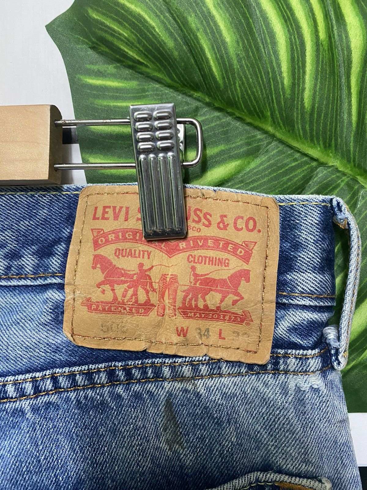 Levi's Vintage Levis 505 Distressed Dirty Jean - L26 Size US 34 / EU 50 - 14 Thumbnail