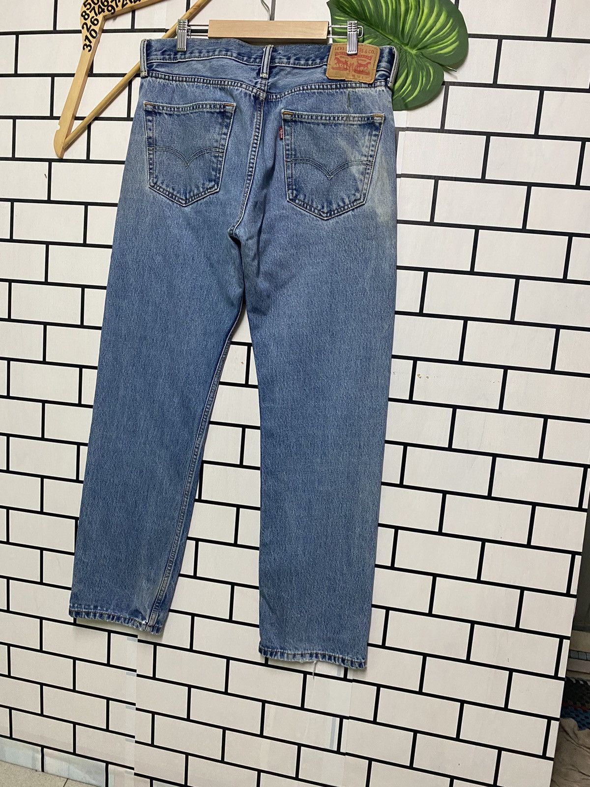 Levi's Vintage Levis 505 Distressed Dirty Jean - L26 Size US 34 / EU 50 - 13 Thumbnail