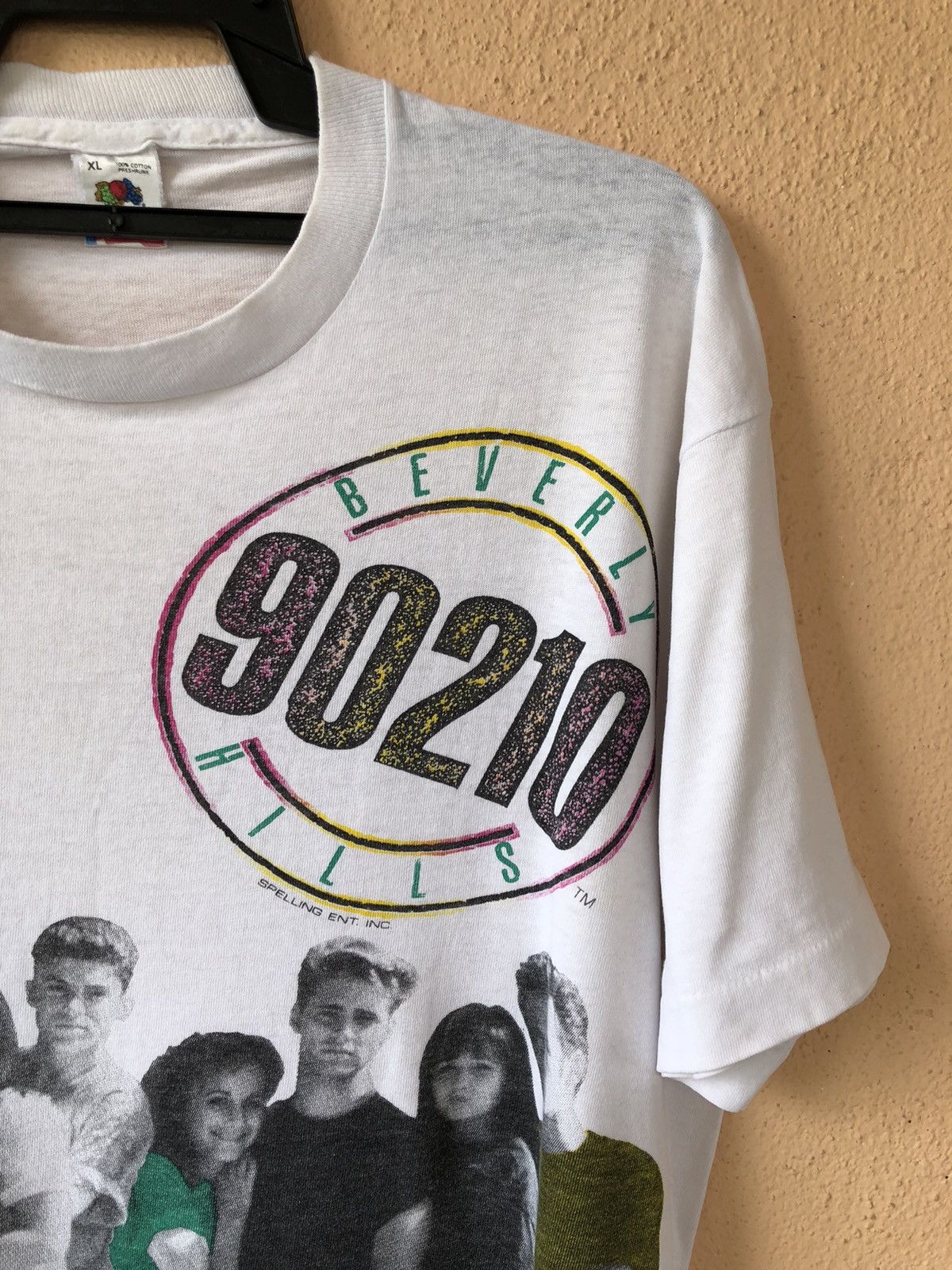 Vintage Vintage 90s BEVERLY HILLS 90210 TV Series Promo Tee Size US XL / EU 56 / 4 - 4 Thumbnail