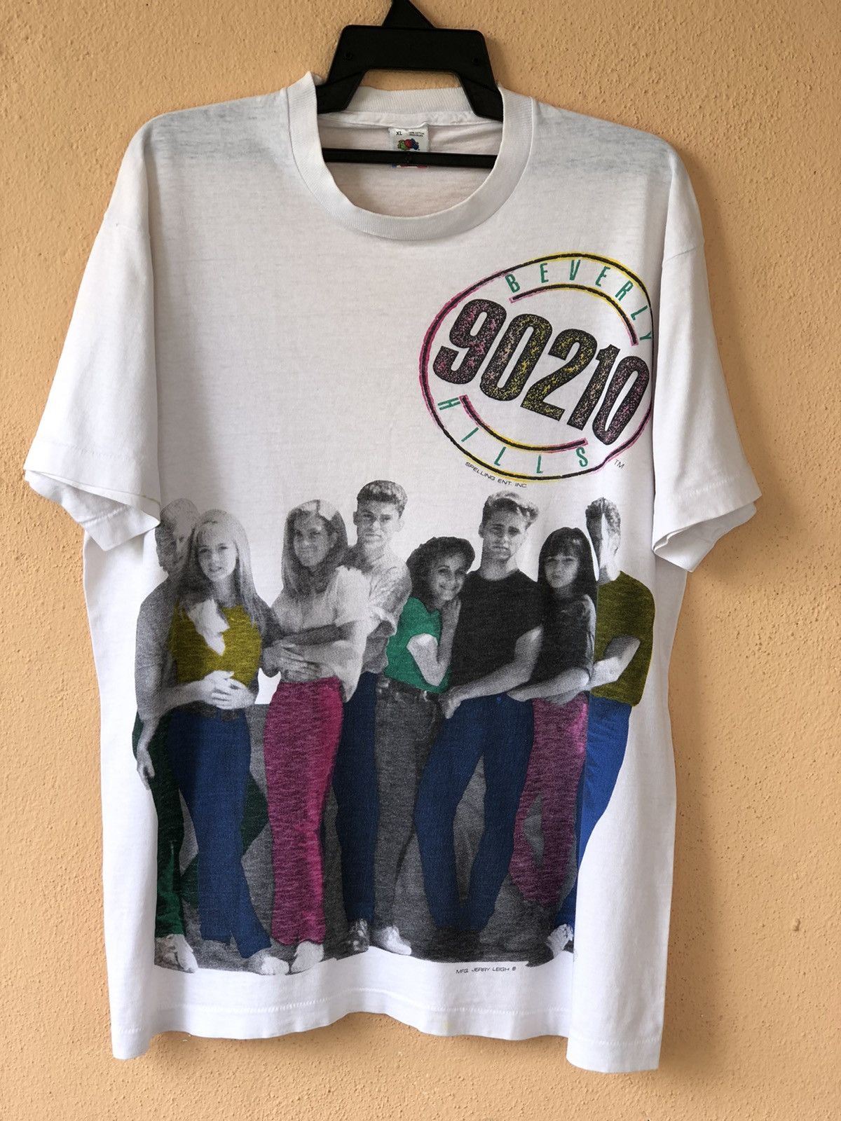 Vintage Vintage 90s BEVERLY HILLS 90210 TV Series Promo Tee Size US XL / EU 56 / 4 - 1 Thumbnail
