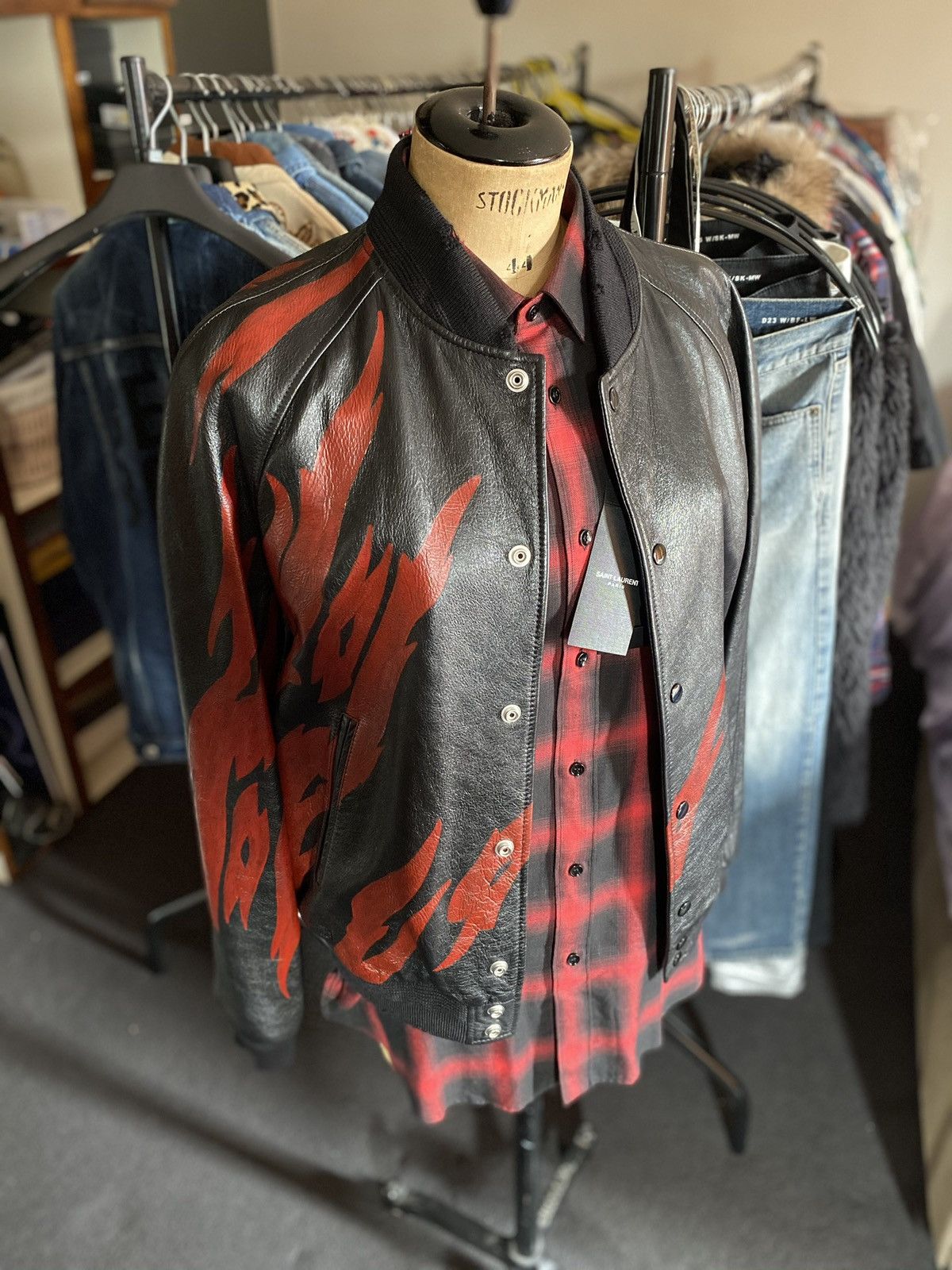 Saint Laurent Paris FW17 ‘inferno’ capsule leather bomber jacket 50 BNWT Size US M / EU 48-50 / 2 - 1 Thumbnail