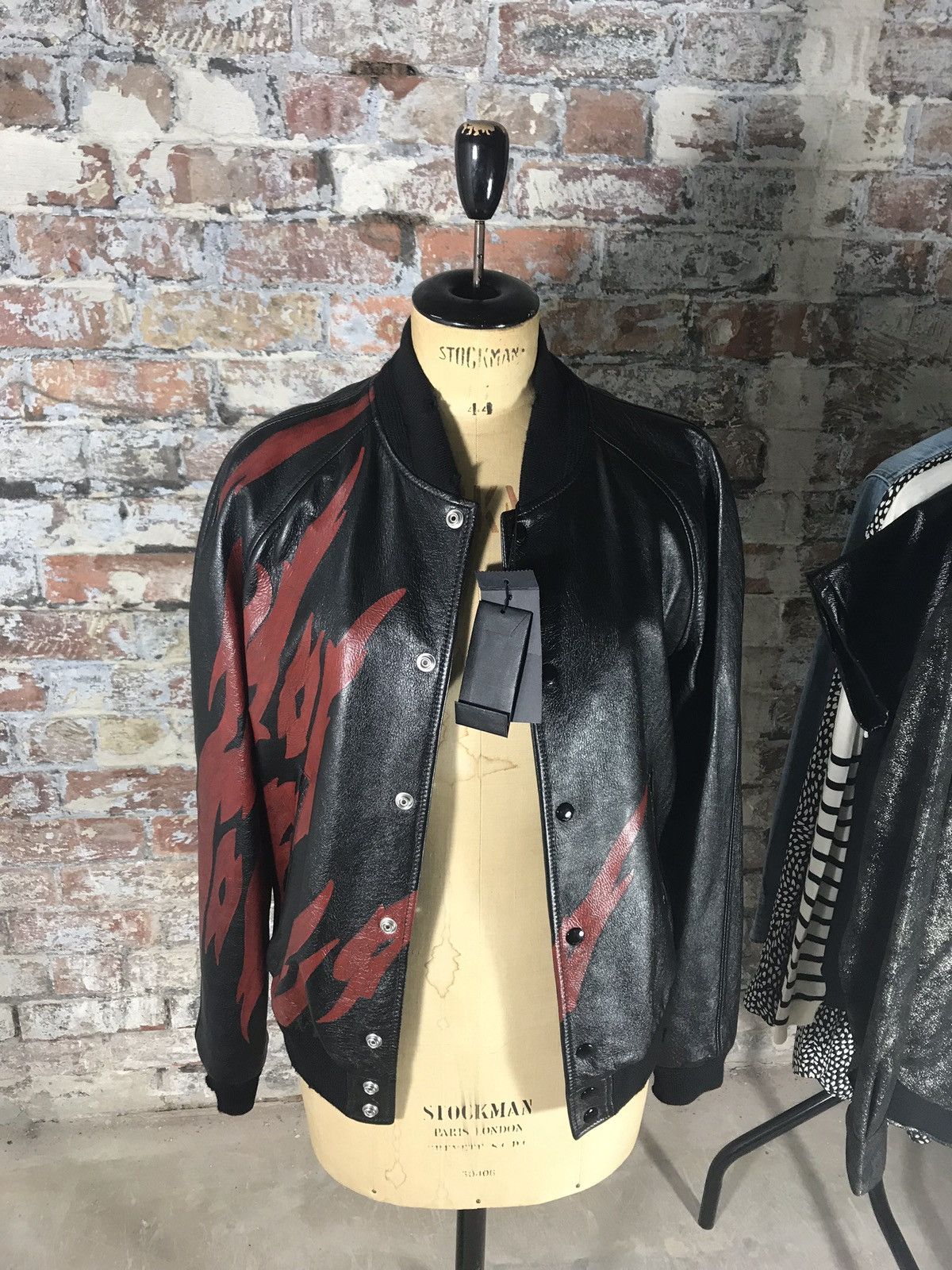 Saint Laurent Paris FW17 ‘inferno’ capsule leather bomber jacket 50 BNWT Size US M / EU 48-50 / 2 - 10 Thumbnail