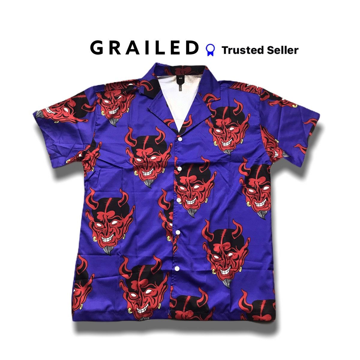 Japanese Brand × Vintage Cw21 Devil shirt hawaiian/summer aloha shirt devilhead Size US L / EU 52-54 / 3 - 1 Thumbnail