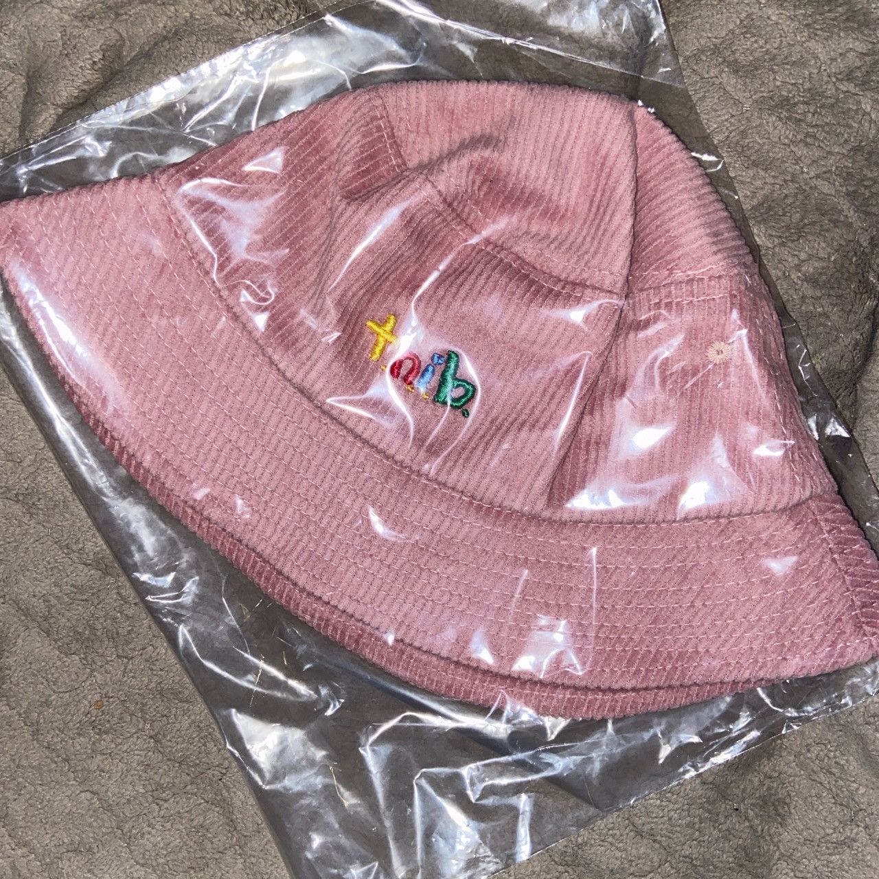 Designer × Kendrick Lamar × Vintage Isaiah Rashad Pink THIB corduroy Bucket Hat Size ONE SIZE - 3 Thumbnail