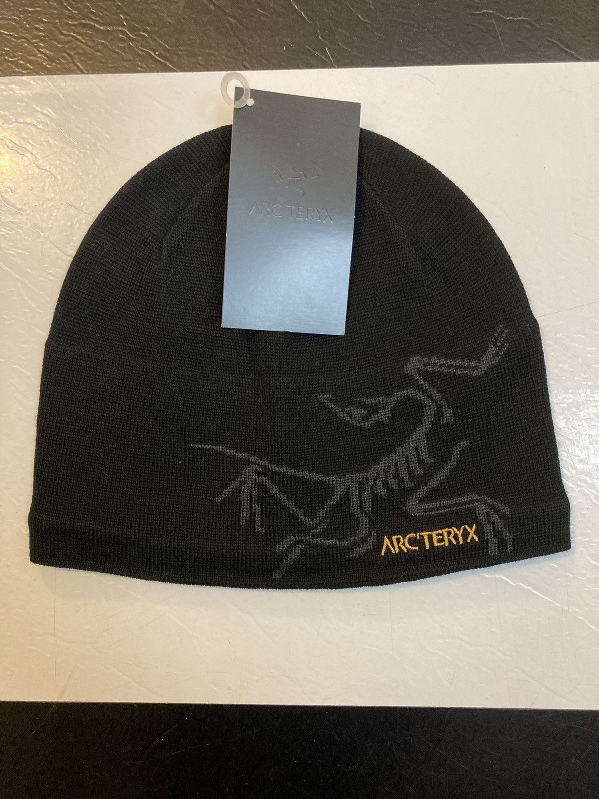 Arc'teryx Arcteryx bird head toque black gold | Grailed