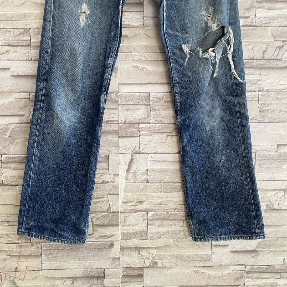 Levi's Vintage Levis 501 Distressed Grunge Jeans Size US 29 - 5 Thumbnail