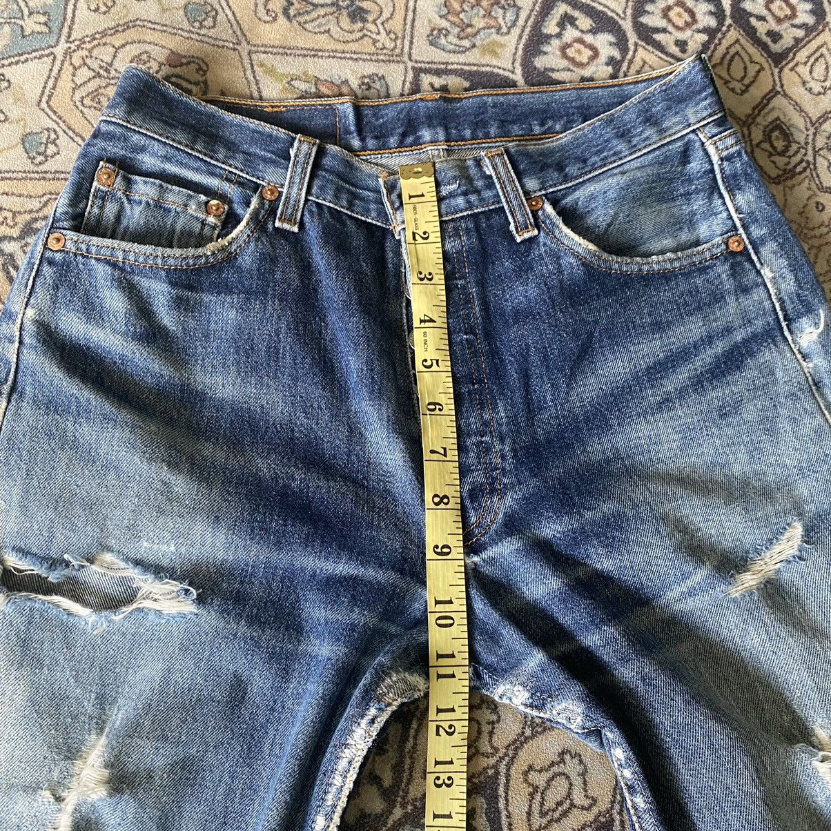 Levi's Vintage Levis 501 Distressed Grunge Jeans Size US 29 - 21 Thumbnail