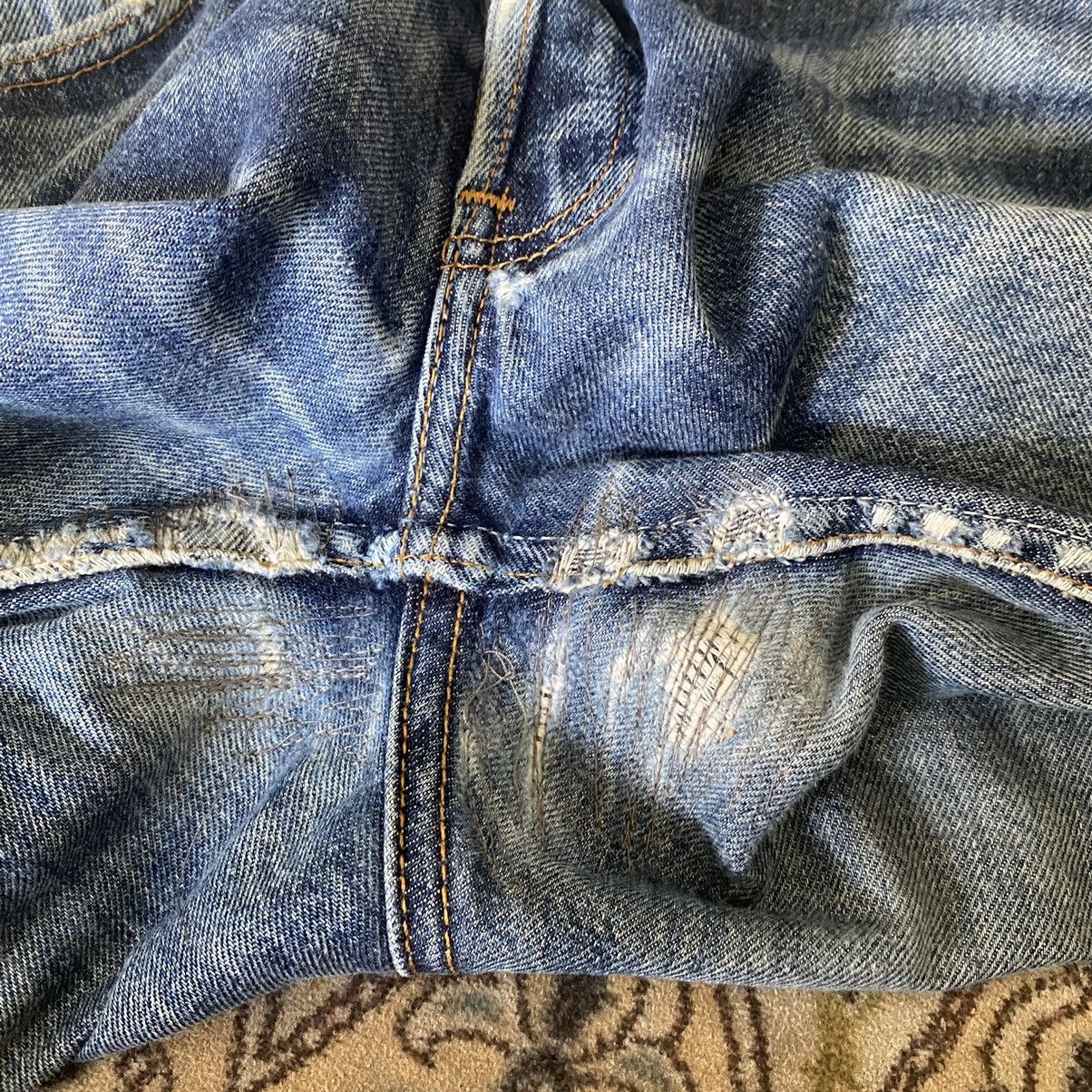 Levi's Vintage Levis 501 Distressed Grunge Jeans Size US 29 - 14 Thumbnail