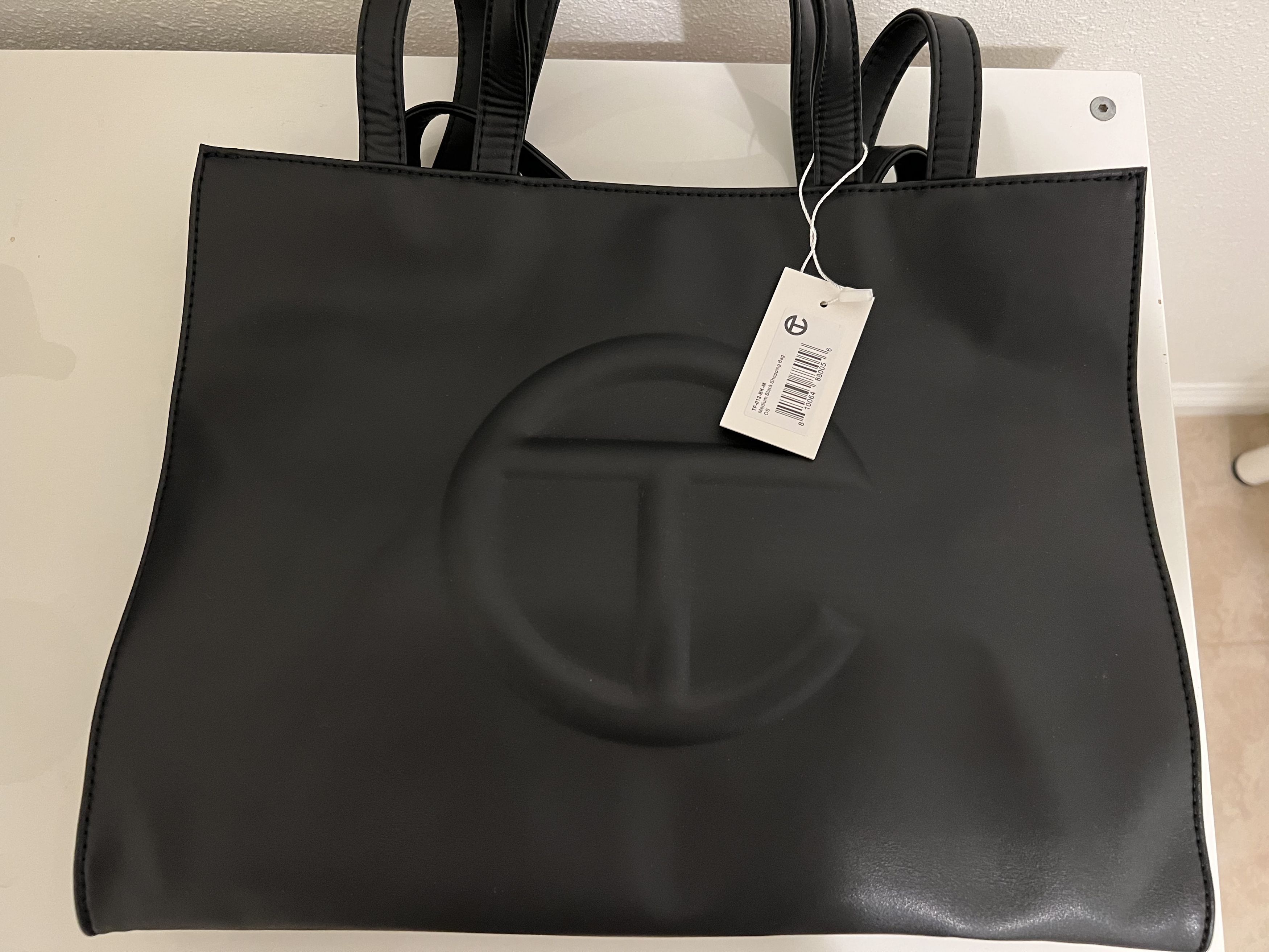 TF Medium Black Shopping good Bag